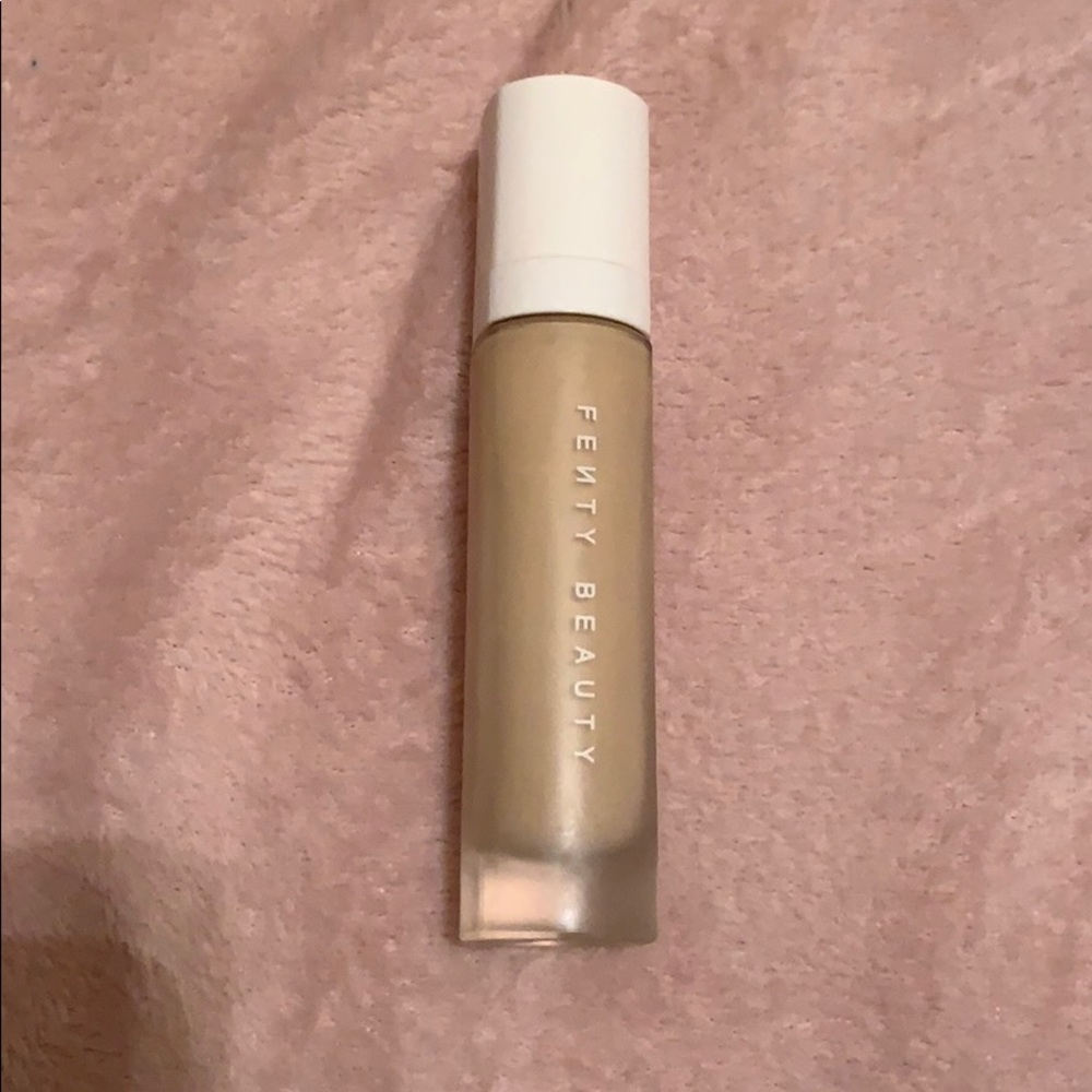 Fenty beauty foundation shade 140